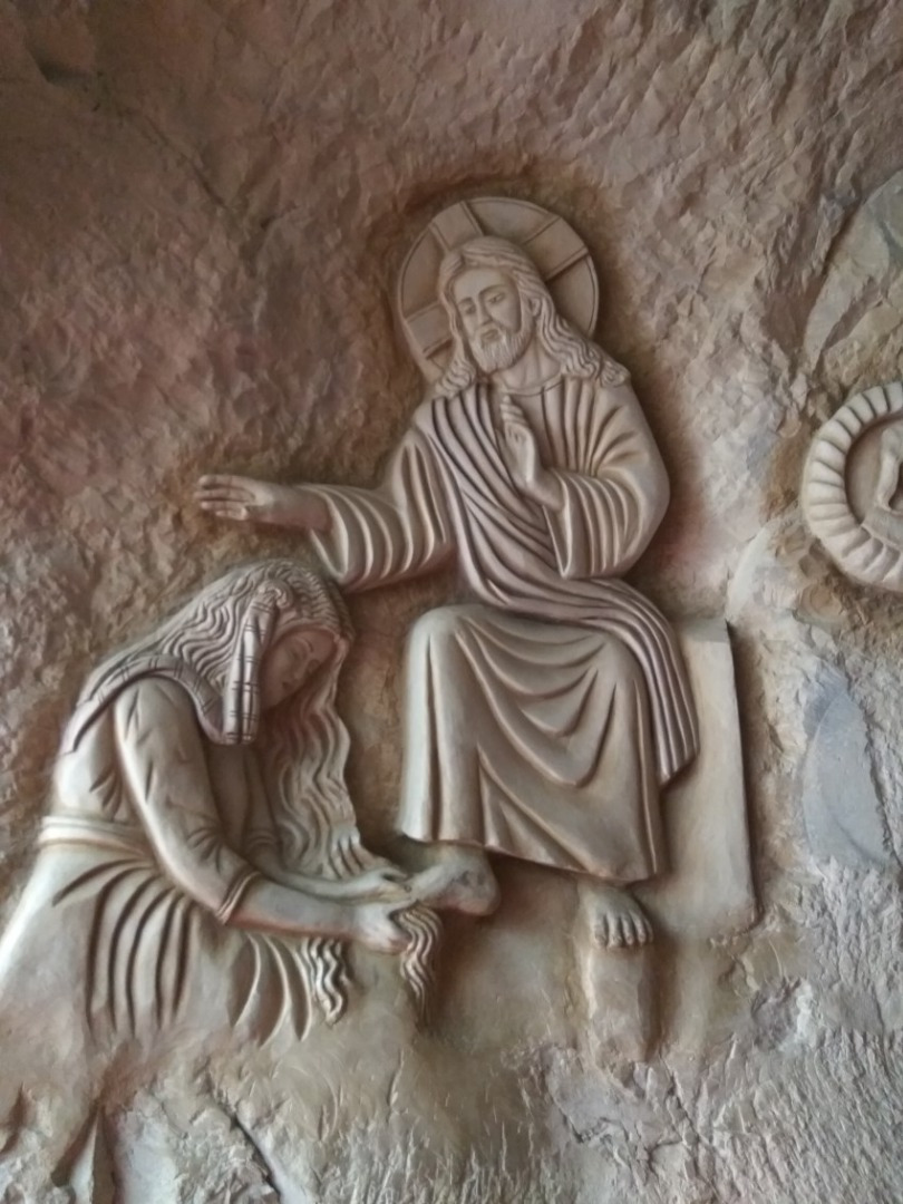 Мария помазывает Господа миром